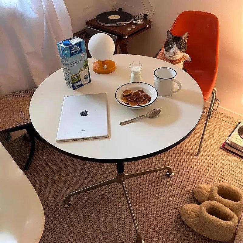 Nordic Eames Round Table