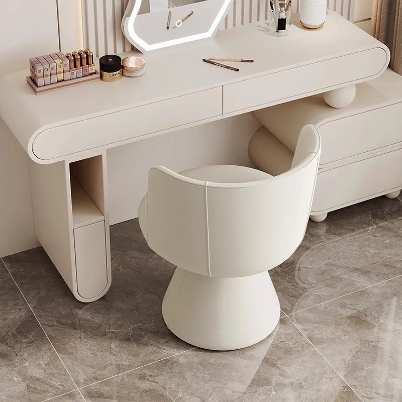 Nordic Luxury Makeup Chair