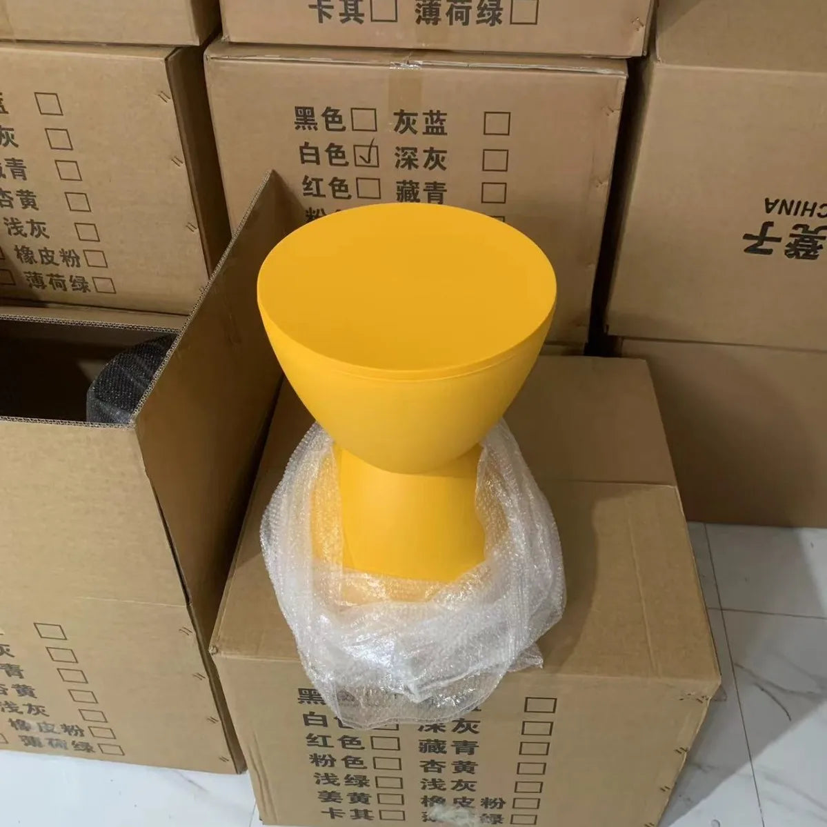 Prince stool Nordic plastic round stool fashionable simple low stool simple modern