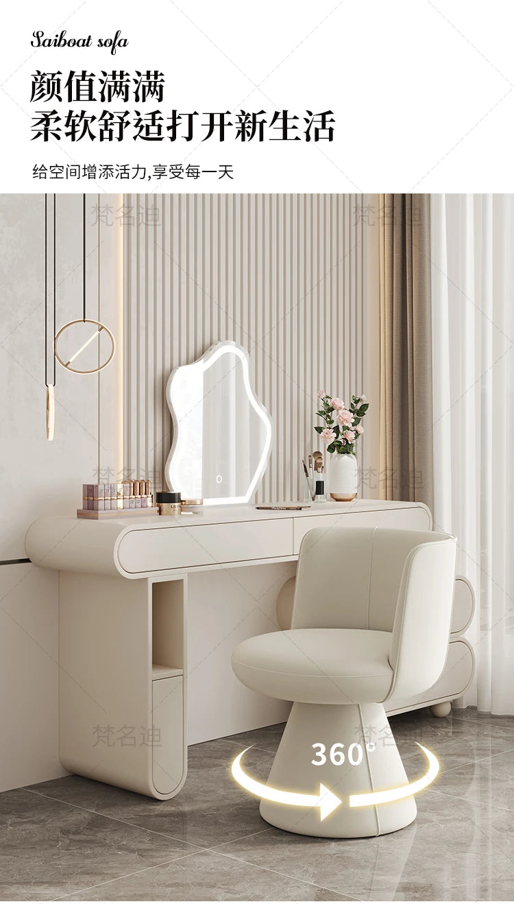 Nordic Luxury Makeup Chair